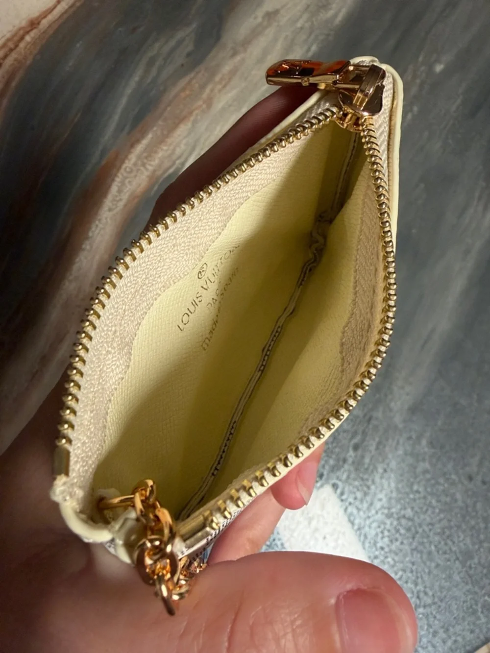 Louis Vuitton Damier Azur Key & Card Holder with Gold Chain - Picture 5 of 5